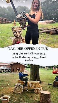 Kettensägekunst und Garten - Het Tuinpad Op / In Nachbars Garten