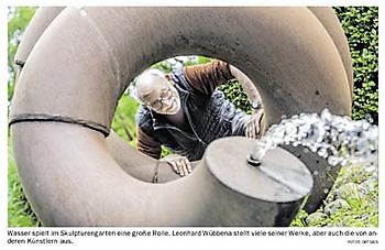 Kunst und Grün gedeihen zusammen - Het Tuinpad Op / In Nachbars Garten