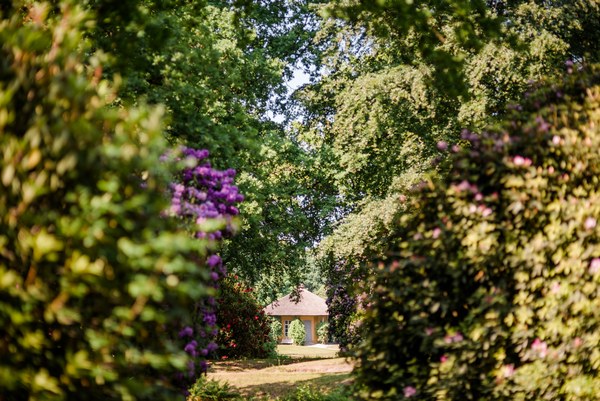 Lütetsburger Schlosspark Hage-Lütetsburg - Het Tuinpad Op / In Nachbars Garten