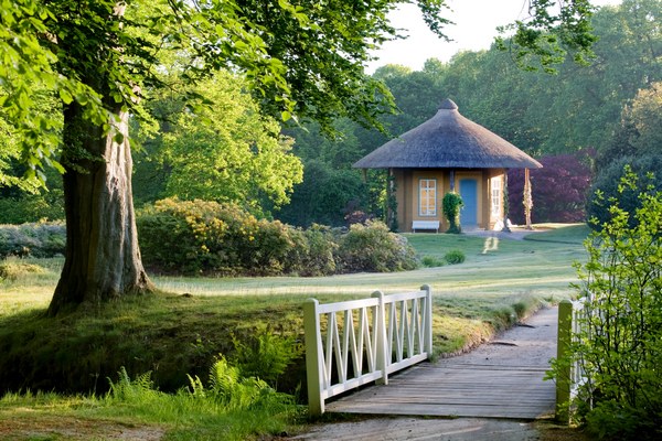  - Het Tuinpad Op / In Nachbars Garten