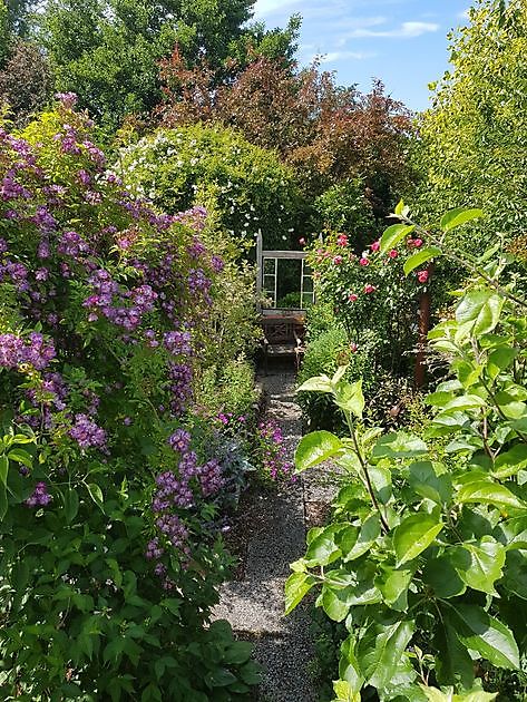 Garten(t)räume Westerholt - Het Tuinpad Op / In Nachbars Garten