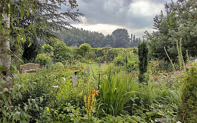 Der Garten des Schulleiters Emmer-Compascuum