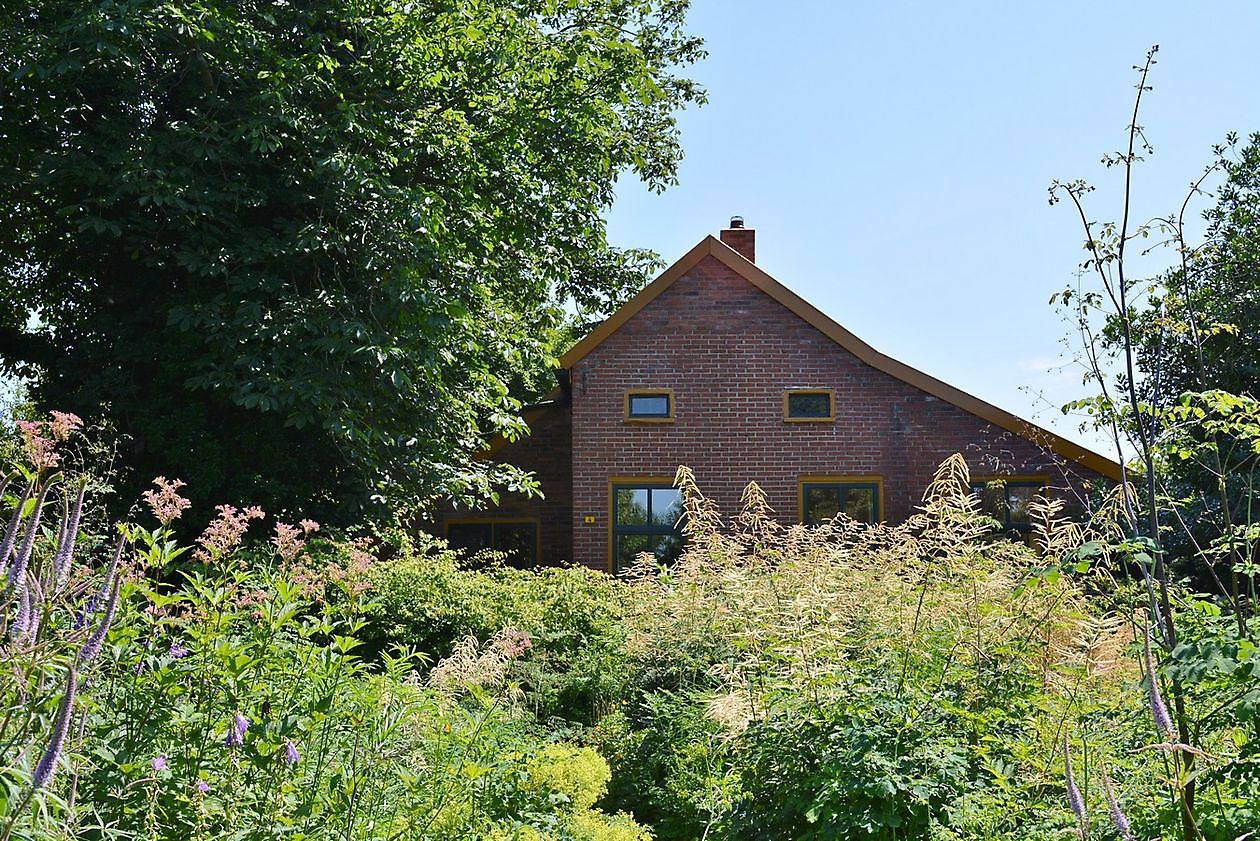 Gärtnerei Jacobs - Het Tuinpad Op / In Nachbars Garten