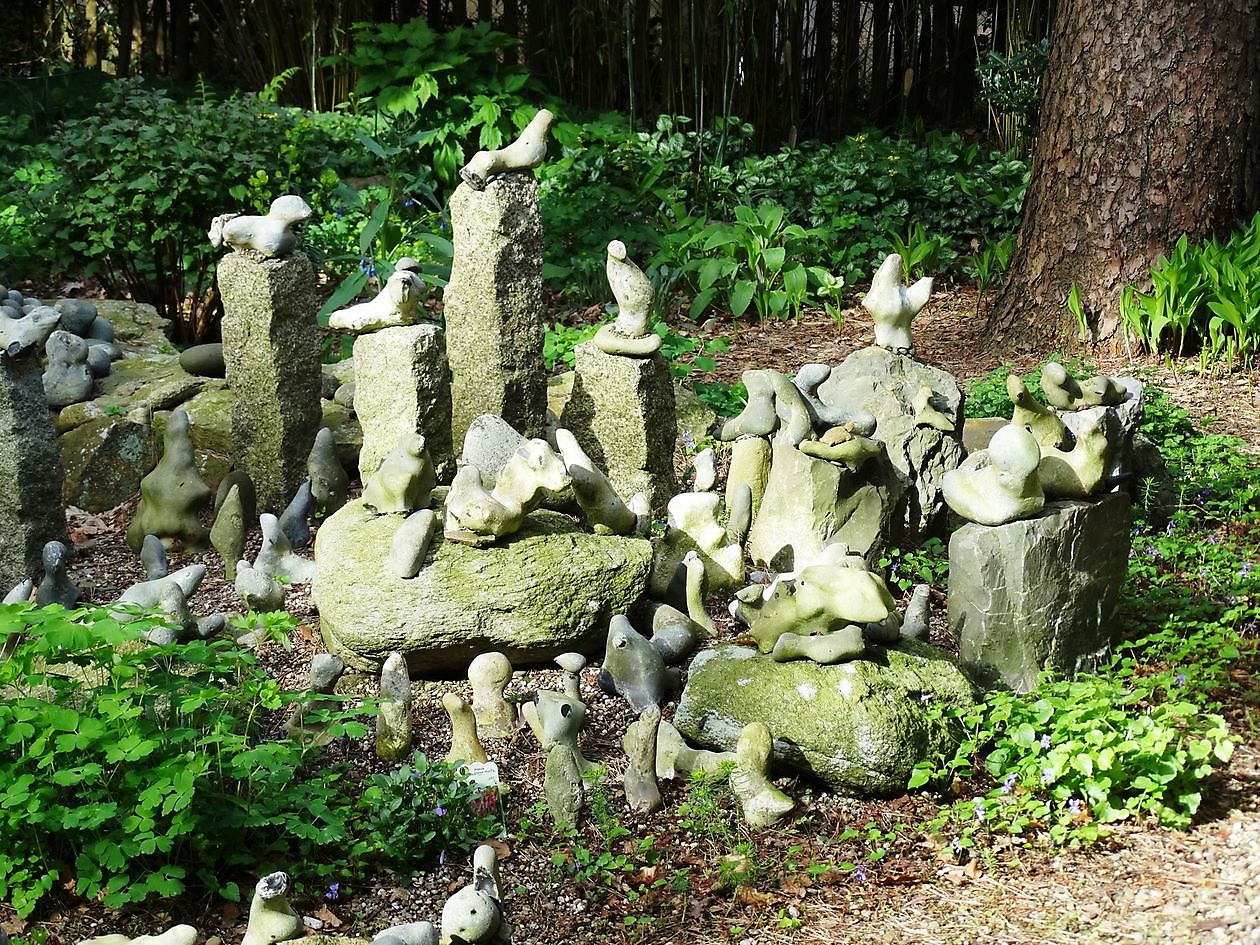 Johannes Wiemker - Het Tuinpad Op / In Nachbars Garten