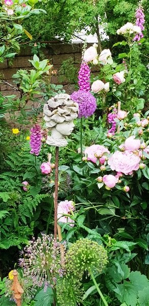 Garten Wilfried Rösner - Het Tuinpad Op / In Nachbars Garten