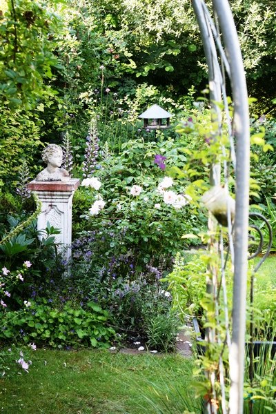 Garten Andrea & Axel Hoffmann - Het Tuinpad Op / In Nachbars Garten