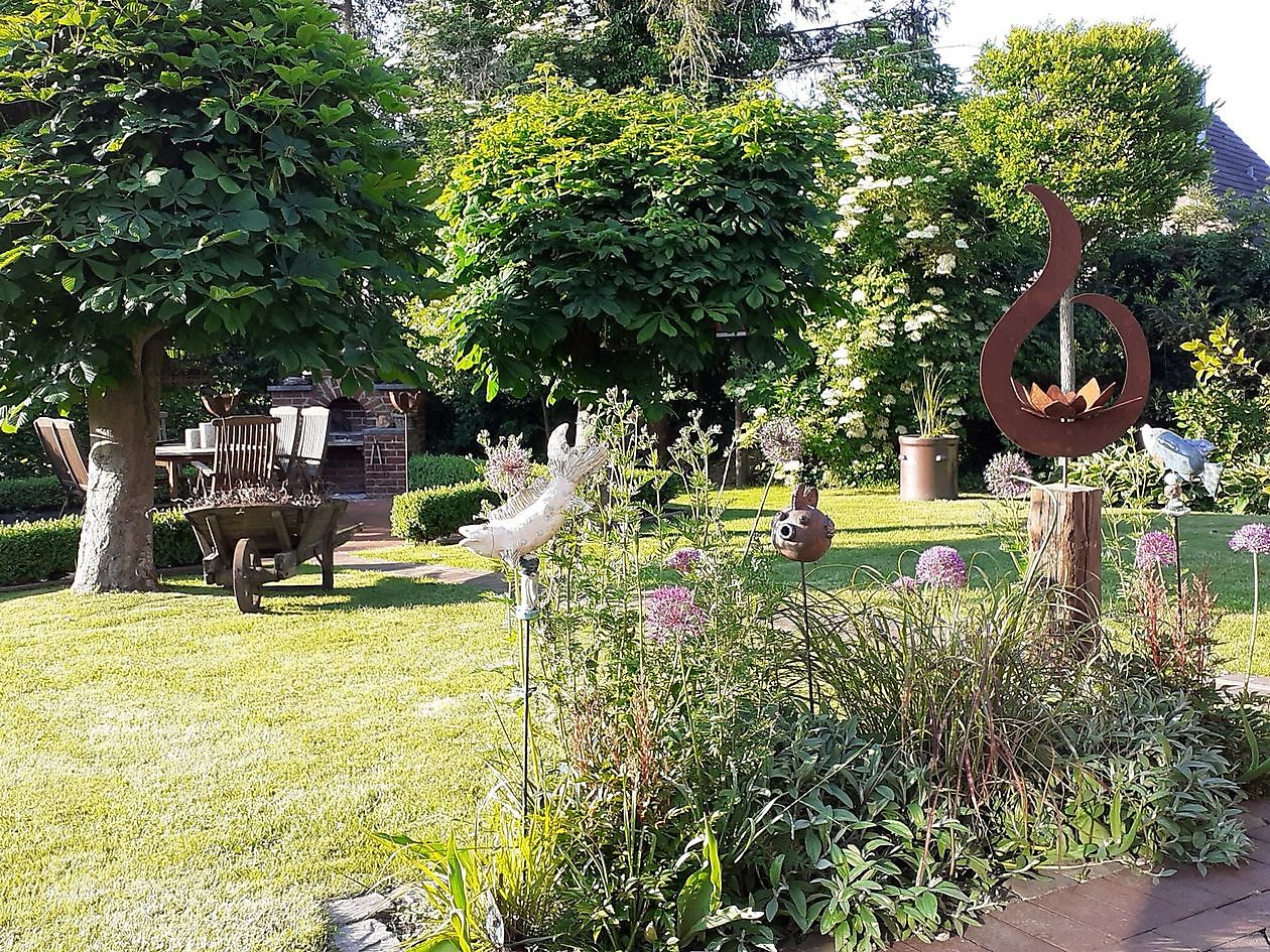Garten(t)räume - Het Tuinpad Op / In Nachbars Garten