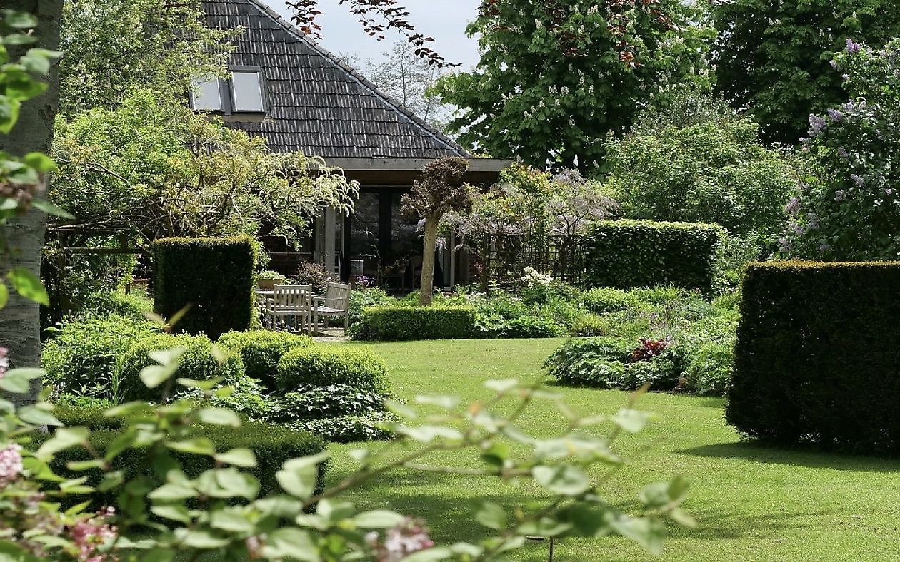 Cocky Stottelaar - Het Tuinpad Op / In Nachbars Garten