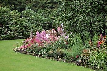 The Stonefarm - Het Tuinpad Op / In Nachbars Garten