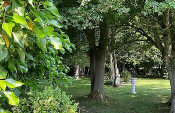 Garten Eke Ulms - Het Tuinpad Op / In Nachbars Garten